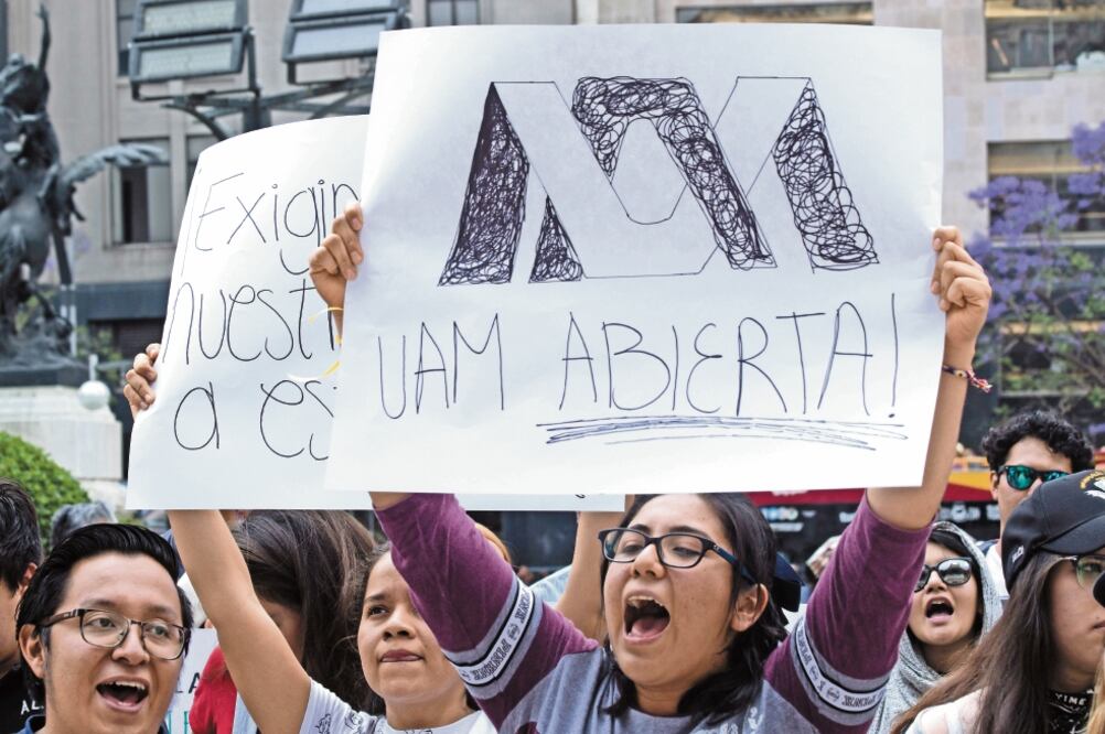 La huelga del SITUAM cumplió 71 días, lo que la ha convertido en la más larga de la historia de la universidad. Por esa razón, alumnos han exigido que se llegue a un acuerdo pronto para que ellos puedan reanudar sus actividades. Foto: Archivo El Universal