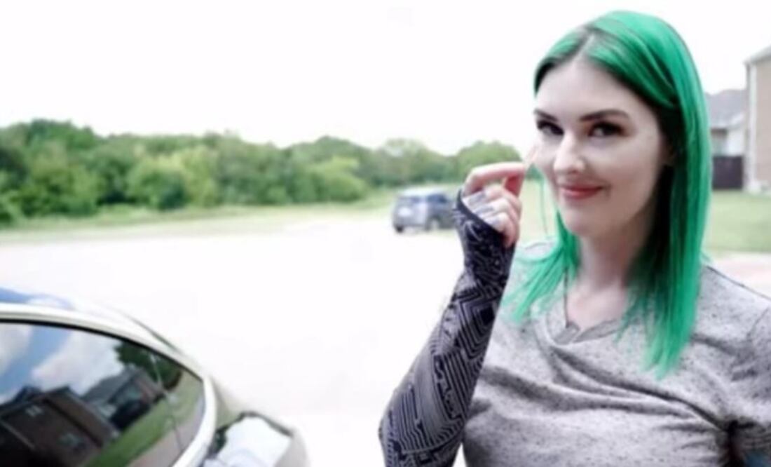 A través de su canal de YouTube Amie compartió todo el proceso que la llevó a implantarse el chip en su brazo