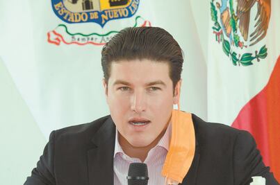 Tira Samuel costalazo y luego acusa "hackeo"