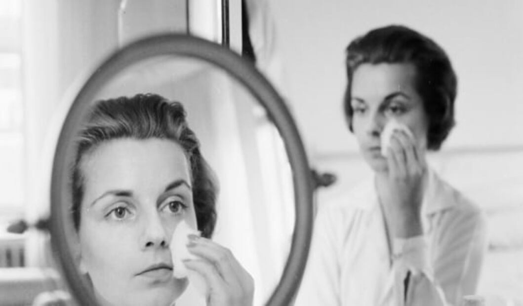 5 beneficios de aplicar hielo en tu cara 