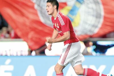 Jiménez anota y guía la remontada