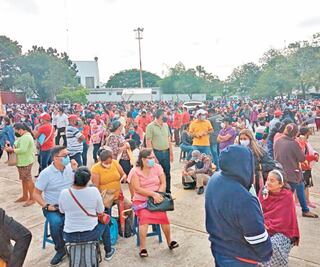 “Inevitables, filas para recibir apoyos”: gobernador de Tabasco