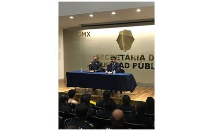 Llama Collins a policías de CDMX a apegarse a derechos humanos en detenciones