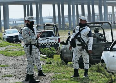 Comando roba tráileres con miles de cartuchos en Guanajuato
