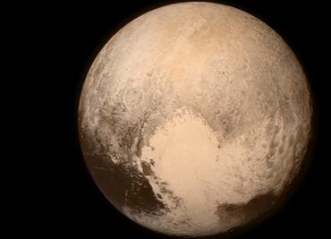 Plutón es más grande de lo que se creía