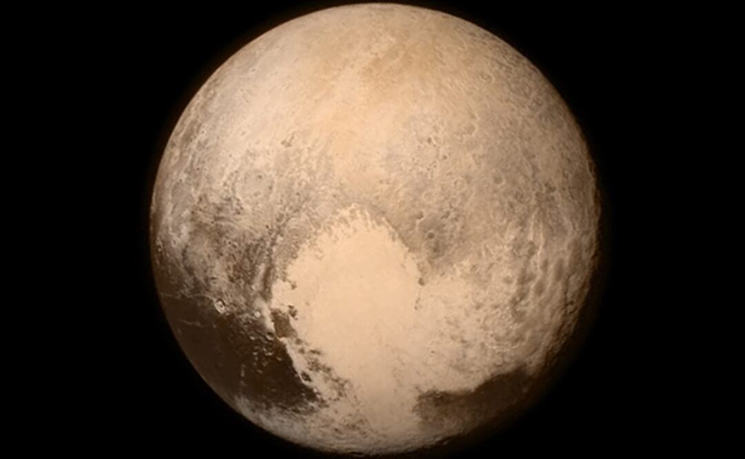 Plutón es más grande de lo que se creía