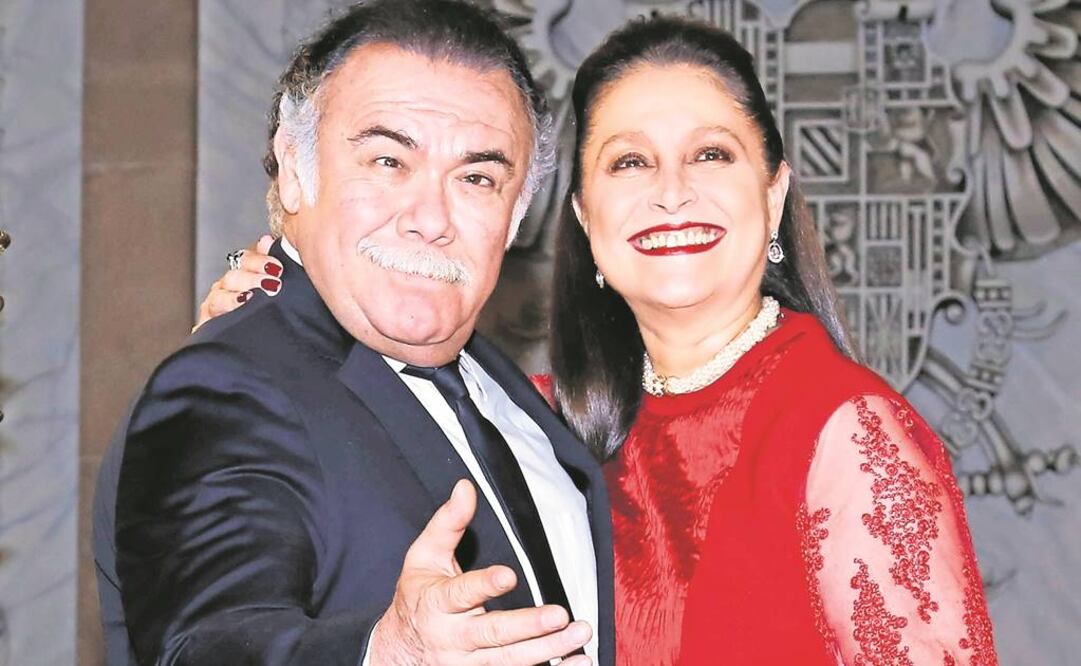 Ochoa y Romo son los protagonistas de la obra en Teatro Insurgentes (AGUSTÍN SALINAS. EL UNIVERSAL)