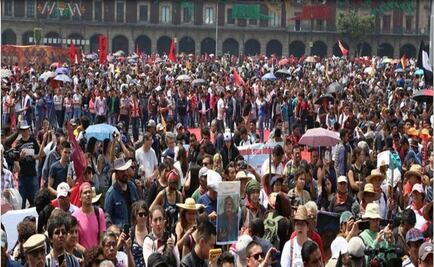 Demonstration for the 48 years of Tlatelolco’s massacre goes  without trouble