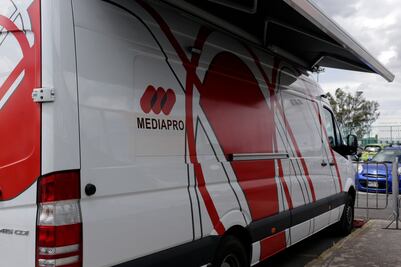 Prohíben acercarse a las unidades del VAR