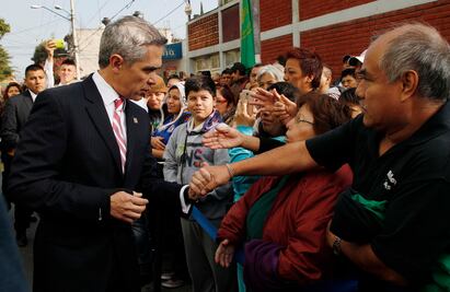 Alista Mancera programa de vivienda rural en el DF
