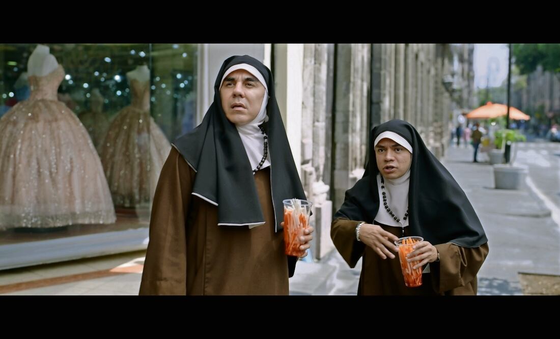 Adrián Uribe y Memo Villegas protagonizan la comedia para streaming. Foto: Prime Video