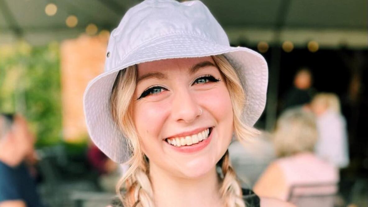 Abby Zwerner recibió un disparo después de un "altercado" con un alumno de 6 años en Virginia. Foto: Abby Zwerner/Facebook