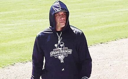 Aceves se va suspendido