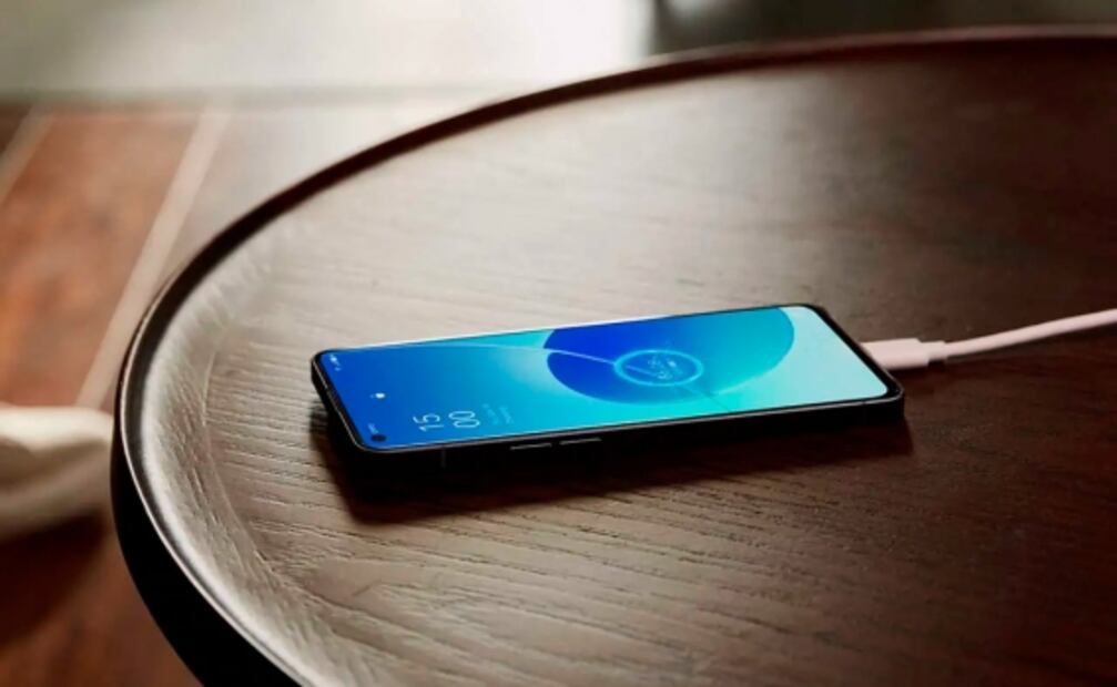OPPO Reno6 5G, el Smartphone que carga en media hora