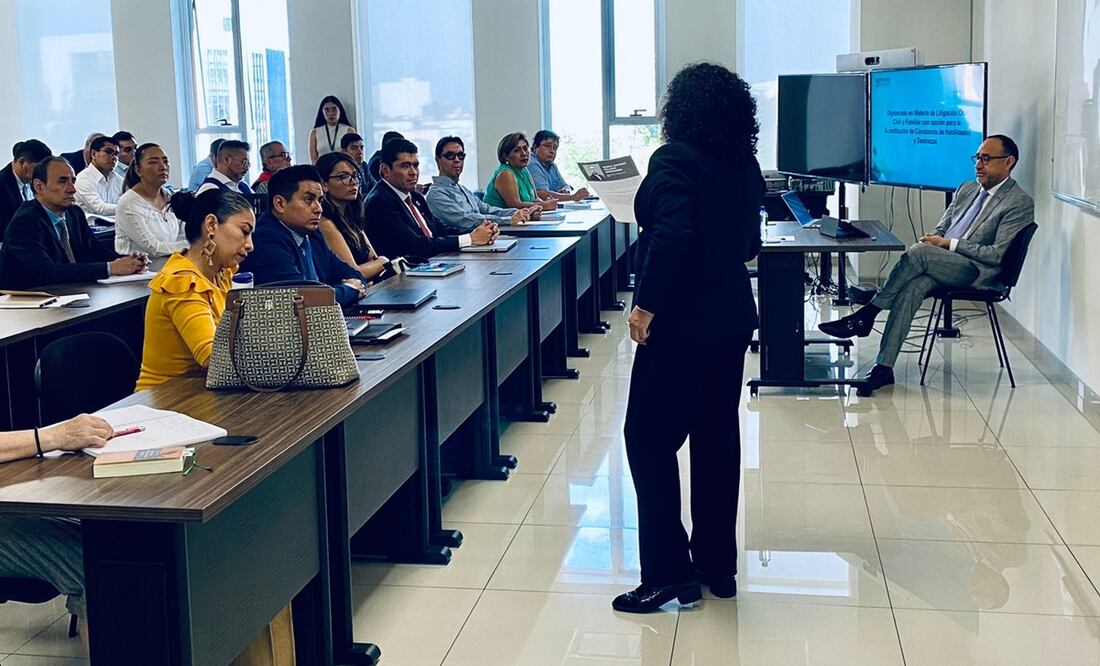 El Poder Judicial de la Ciudad de México inició el Diplomado en materia de litigación oral familiar y el Diplomado en materia de litigación oral civil. Foto: Especial