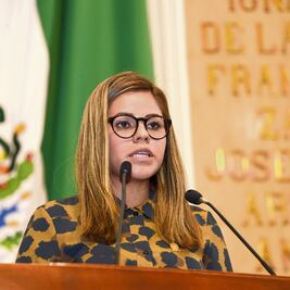 Piden consultorios para curanderos 