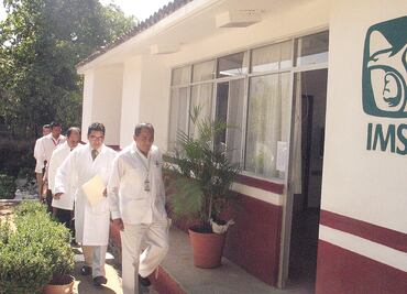 Por medio del programa IMSS-PROSPERA operan de cataratas a 115 indígenas