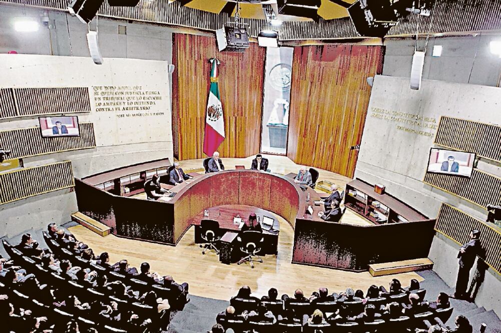 Resolución. El TEPJF revocó la prohibición de recolectar datos de ciudadanos para integrar los padrones de militantes (ARCHIVO EL UNIVERSAL)