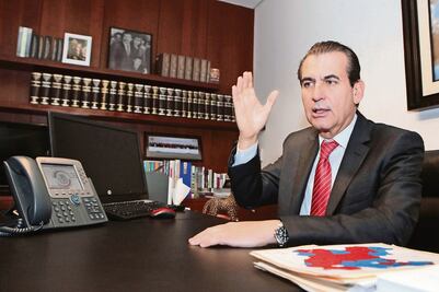 Dan bienvenida a Chico Herrera en Morena