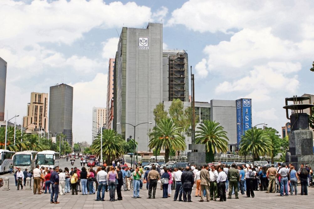 Rendición de cuentas.El Inai instruyó al ISSSTE dar a conocer información de funcionarios de alto nivel jubilados a partir de 2010. Foto: ARCHIVO EL UNIVERSAL