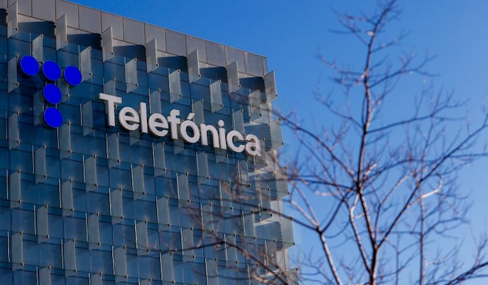 Telefónica concreta salida de México; vende su negocio a Melisa Acquisition por 450 mdd