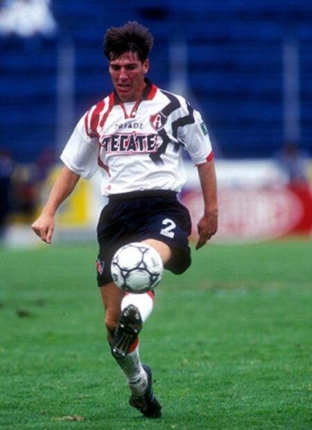 Futbolistas que han vencido el cáncer