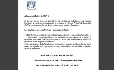 Estudiantes cierran Facultad de Ciencias Políticas en protesta por el seminario de Ricardo Anaya
