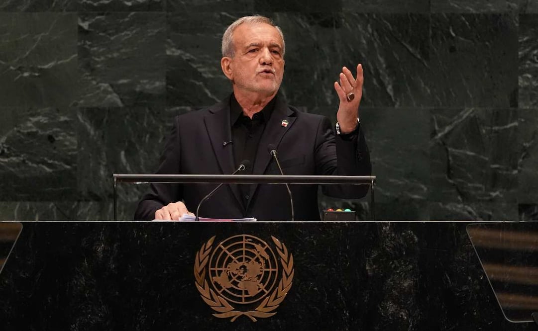 El presidente de Irán, Masoud Pezeshkian, interviene durante la 81 sesión de la Asamblea General de las Naciones Unidas en la sede de la ONU, el miércoles 23 de septiembre de 2026. Foto: AP