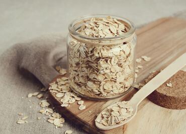 3 recetas saladas con avena para desayunar