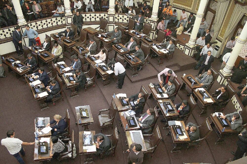 La acción de inconstitucionalidad es contra las reformas al código electoral de Puebla, aprobadas por su Congreso y publicadas el 22 de agosto pasado (ARCHIVO. EL UNIVERSAL)