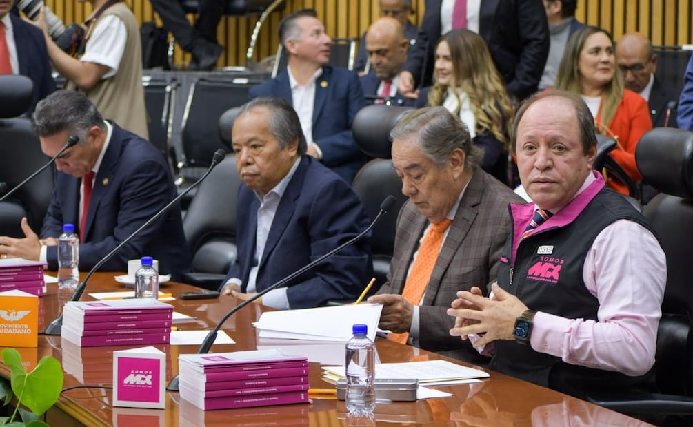 Representantes de partido políticos durante la sesión extraordinaria del Consejo General del INE para el Proceso Electoral 2026-2027 (10/09/2026). Foto: Santiago Cadena / EL UNIVERSAL