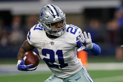 Ezekiel Elliot renueva con Cowboys por seis años y 90 mdd