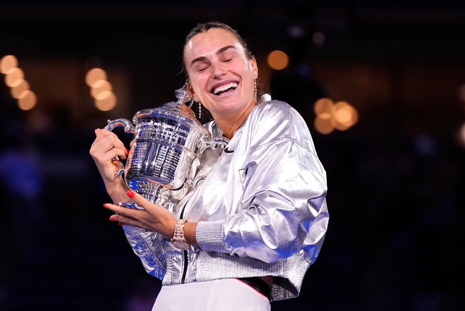 Aryna Sabalenka, tras derrotar a Amanda Anisimova y conquistar el US Open - Foto: AP