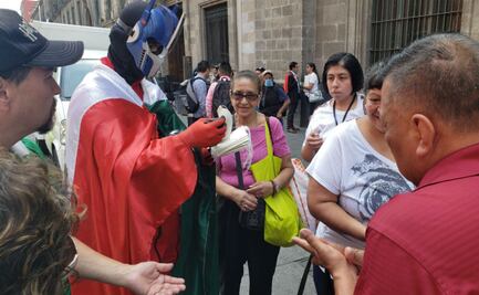 Crónica de coronavirus. “Oliver Prime” lucha contra el Covid-19 en México; reparte gel antibacterial y cubrebocas