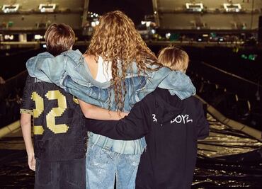 Hijo de Shakira posa con la playera de la Selección Mexicana; en redes reaccionan al dorsal que eligió