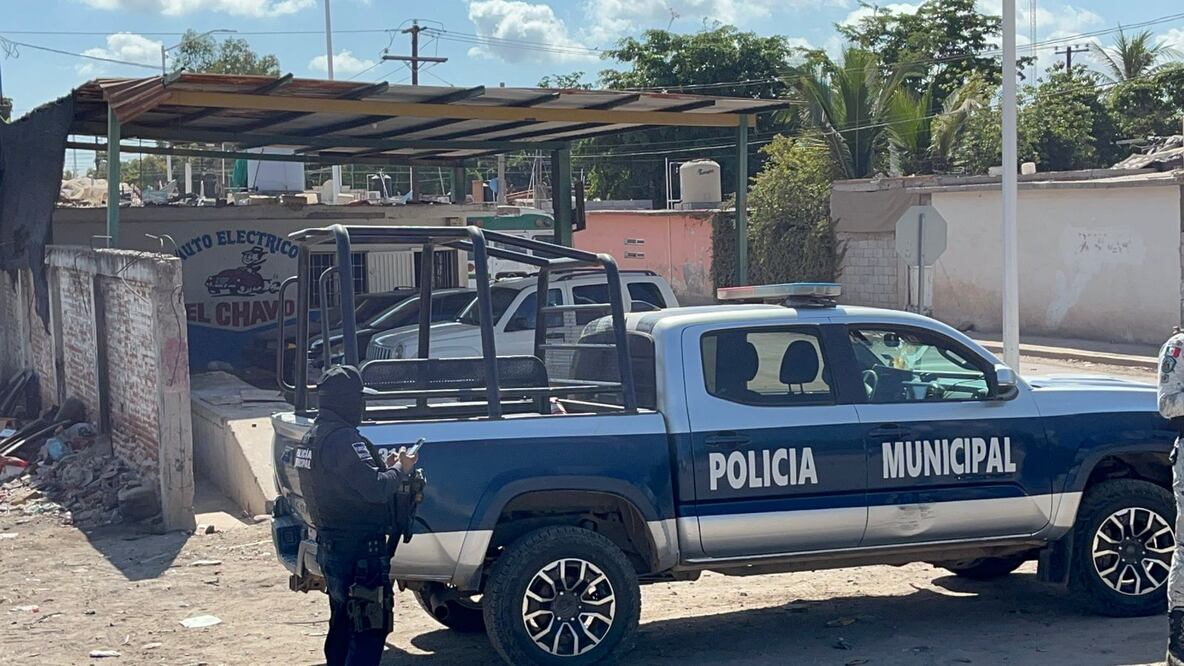 Un ataque con artefactos explosivos en Navolato, Sinaloa, deja 2 muertos y un herido. (Foto: cortesía)