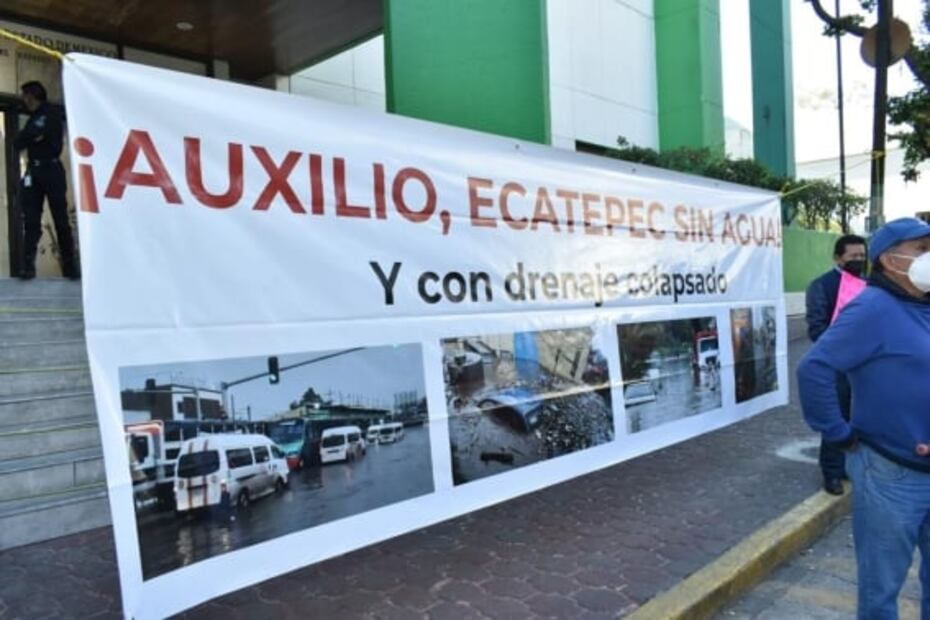 ¡Auxilio, Ecatepec sin agua!; habitantes de 100 colonias se manifiestan por falta del líquido