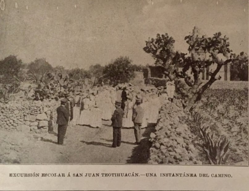 Guías de turistas: historiadores y actores