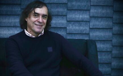 "Hoy en día el mundo está lleno de tiranos": Mircea Cărtărescu, poeta y narrador