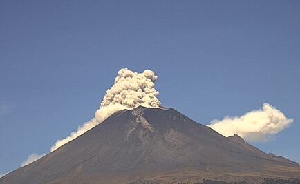 Sigue actividad explosiva del Popocatépetl, emite 80 exhalaciones
