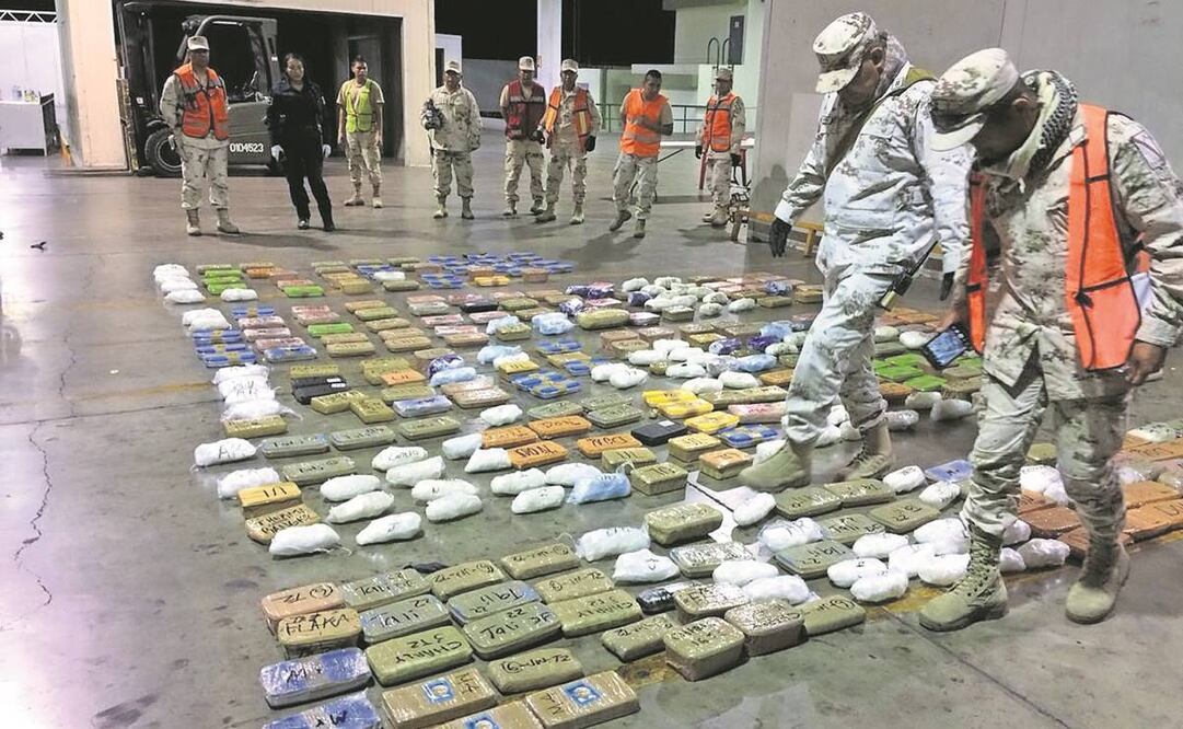  Durante los tres años de la actual administración se ha asegurado una tonelada 555.62 kilogramos de fentanilo, según la Sedena.