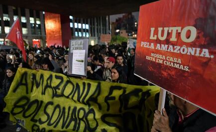 "Quemen a Bolsonaro y no la Amazonia", gritan manifestantes en Brasil