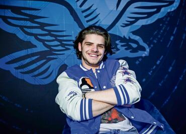 Joss Álvarez está feliz de que lo critiquen