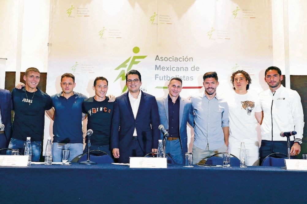 El gremio de futbolistas está preparado para presentar sus demandas, entre ellas la nulidad del Pacto de Caballeros. (LUIS CORTÉS. EL UNIVERSAL)