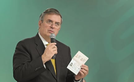 Inicia México transición al pasaporte electrónico