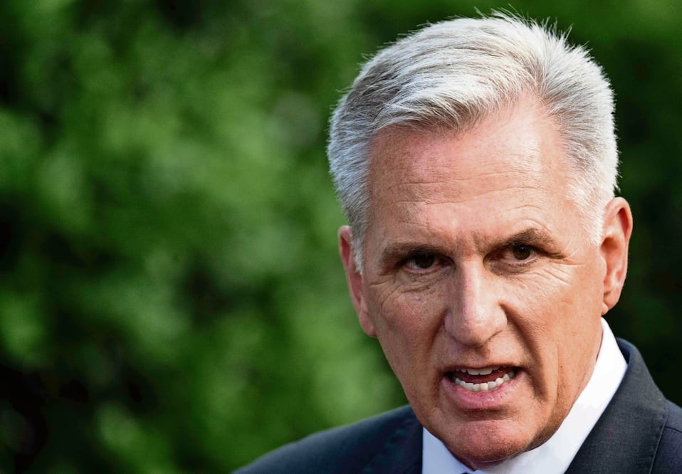 El presi-dente de la Cámara de Repre- sentantes de EU, Kevin McCarthy, ayer en Washington, Foto: Andrew Caballero /AFP