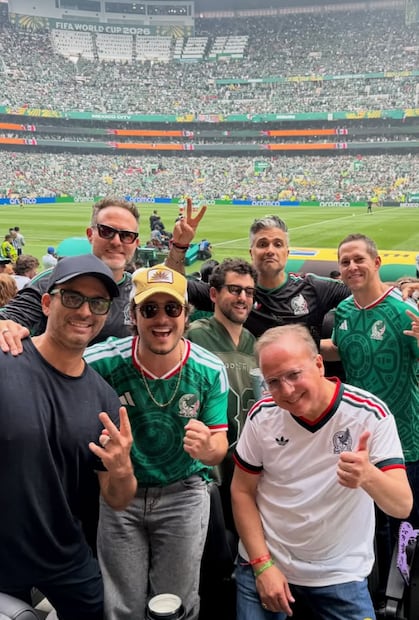 Diego Boneta compartió en sus redes fotos de la inauguración del Mundial 2026.