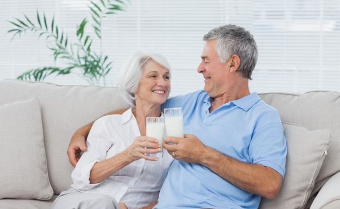 El estudio de Harvard sobre el consumo excesivo de leche te llamará la atención. Fuente: Freepik.