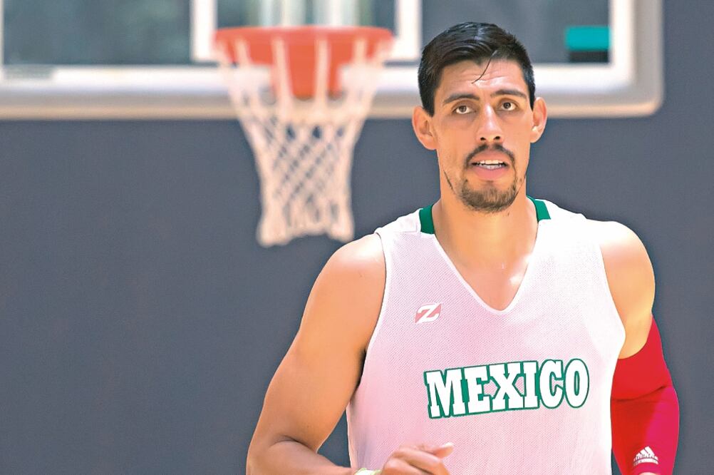 El capitán de la quinteta tricolor, Gustavo Ayón, sabe que es importante iniciar el certamen con un triunfo (ERNESTO PEREZ M. IMAGO7)