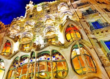 El Papa aprueba el primer paso para la beatificación del arquitecto español Antoni Gaudí; reconoce las "virtudes heroicas"